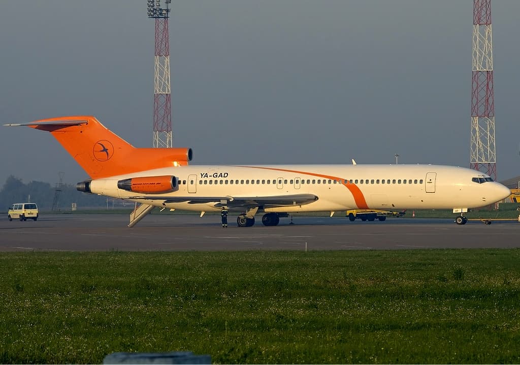 Air Serbia vliegtuig in vlucht