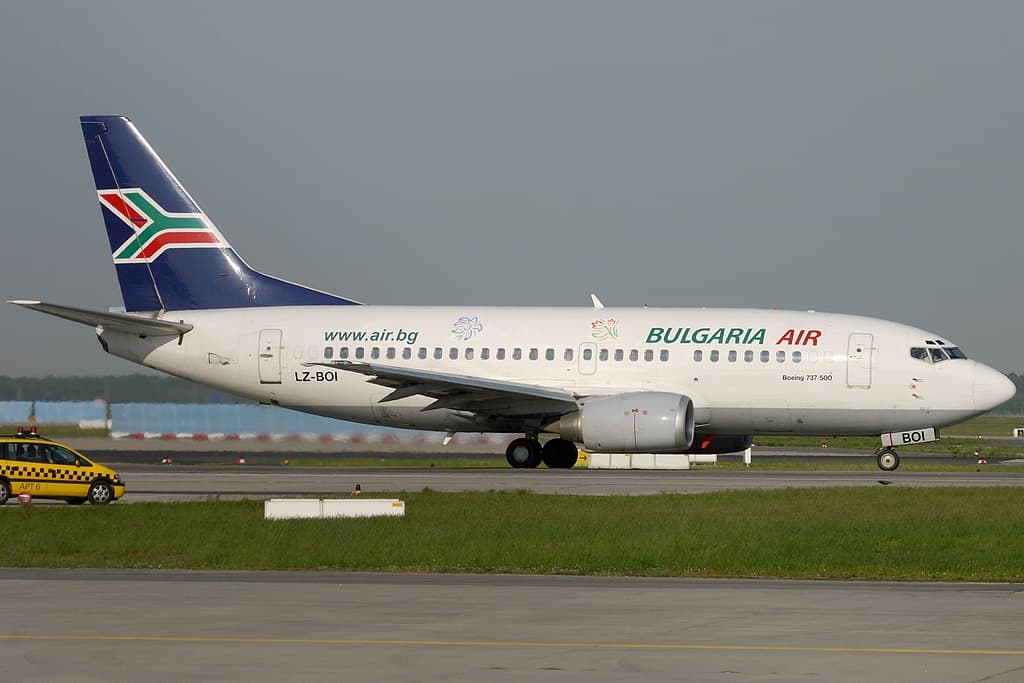 Bulgaria Air vliegtuig in vlucht