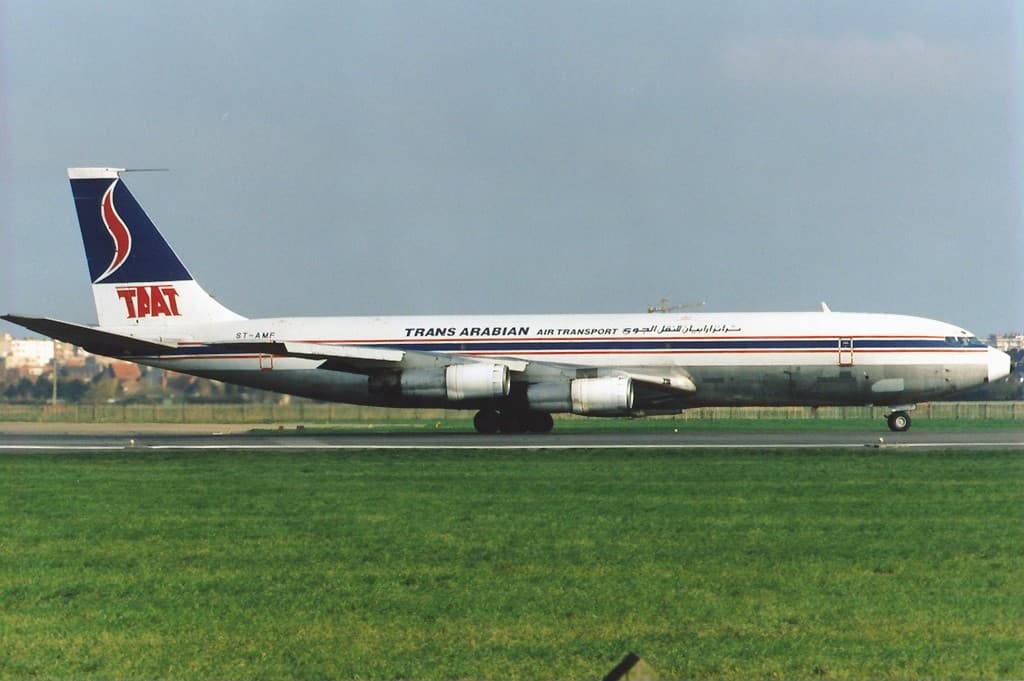 Air Arabia vliegtuig in vlucht